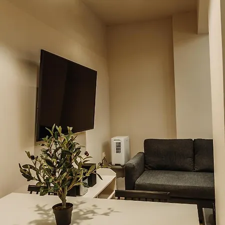Blackhaus Family And Friends Deluxe Apartment Thessaloniki Exterior foto